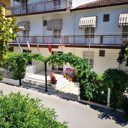 Villa Sorci Rimini Exterior photo